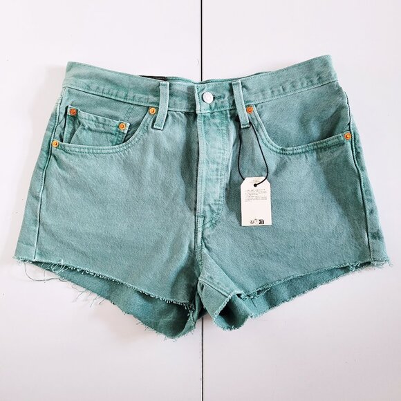 Levi's 501 High Rise Shorts in Dusty Beryl Green 56327-0402 BNWT - Size 30 - Picture 5 of 13